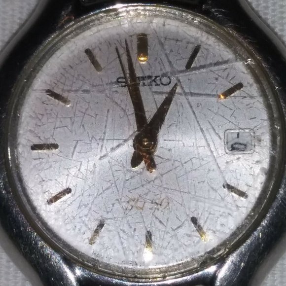 SEIKO LADIES 2 TONED WRISTWATCH CA 00611 main image 4
